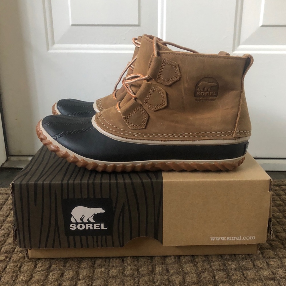 Brand New Women’s Sorel Out N About Duck Boots